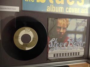 אלבום נגן המפוחית סטיב ביקר במוזאון חברת הונר בטרוסינגן גרמניה